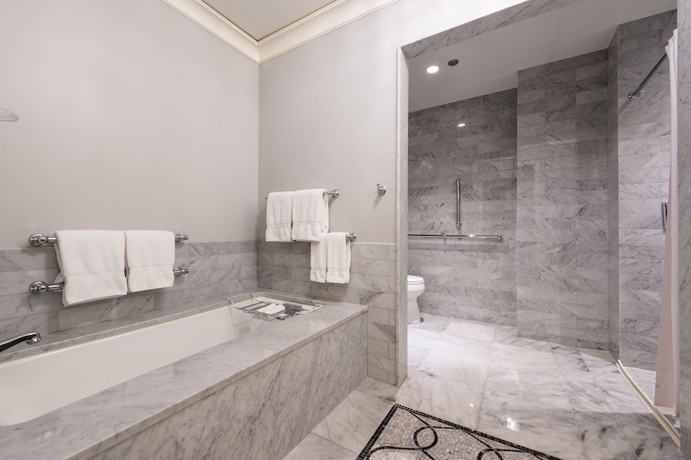 Waldorf Astoria Chicago - photo 67