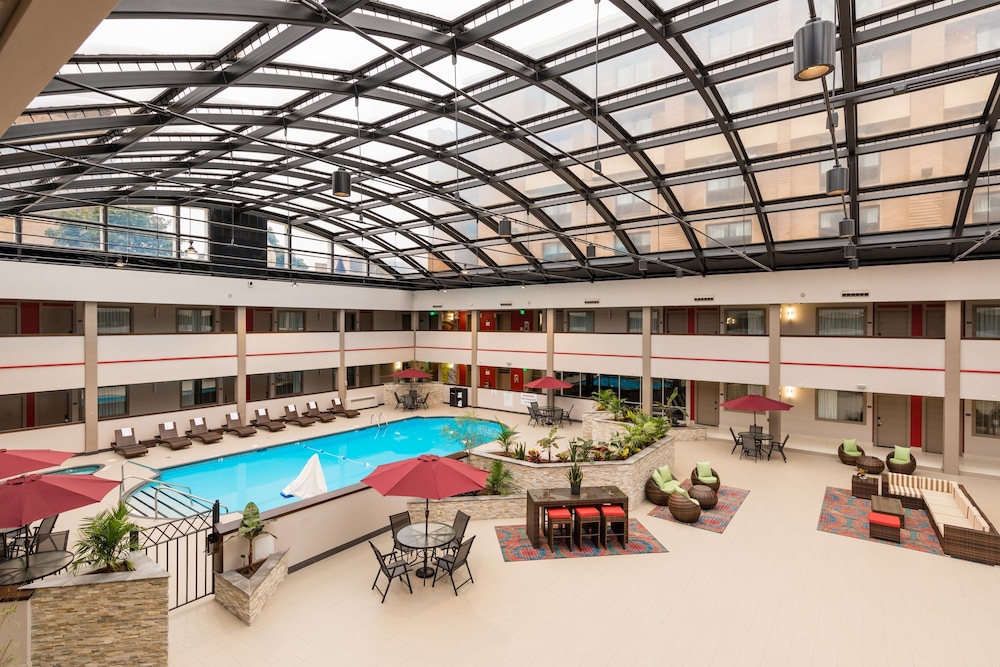 Holiday Inn Brookfield Milwaukee by IHG - photo 35