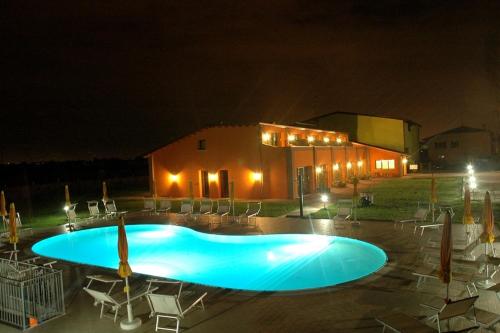 Agriturismo Aver — 4-Star Luxury Hotel in Villafranca Di Verona, Italy