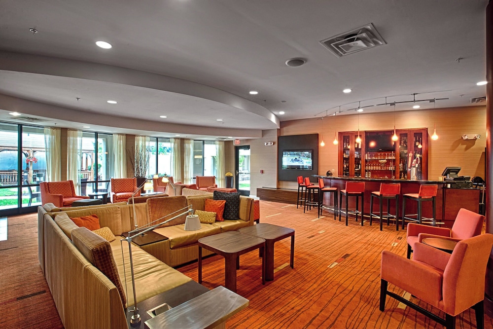 Courtyard by Marriott Wall at Monmouth Shores Corporate Park - photo 3