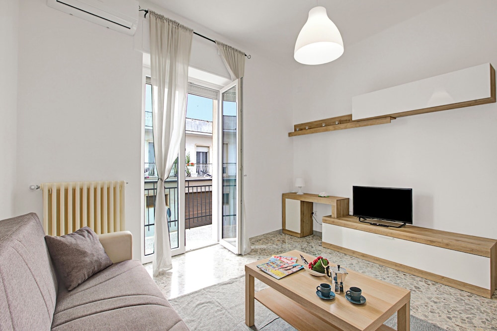 Casa Ojala' in the Center of Alberobello — 4-Star Luxury Hotel in Alberobello, Italy