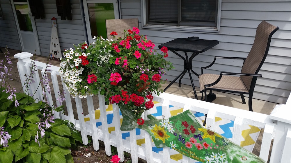 Bay Port Lodging - photo 11