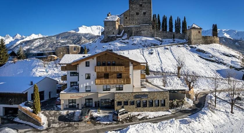 Apart Zwingerhof — 4-Star Luxury Hotel in Ladis, Austria