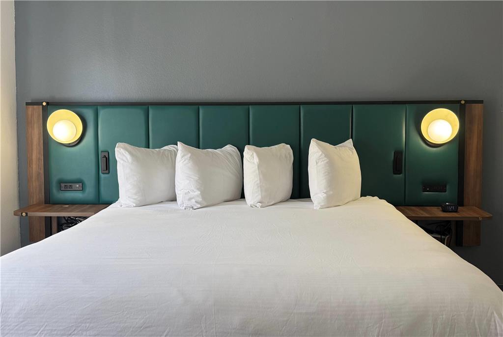 Wingate by Wyndham Indianapolis Airport Rockville Rd. - photo 30