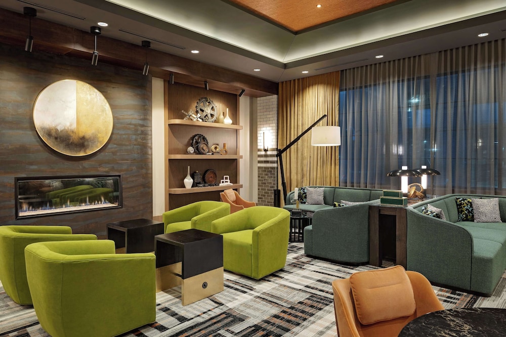 Hotel Nickel Plate Fishers Tapestry Collection by Hilton - photo 2