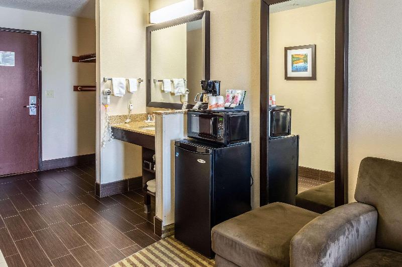 Comfort Inn Portland near I 84 and I 205 - photo 30