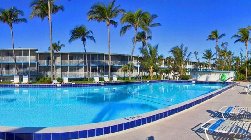 Sunset Beach Inn - photo 18