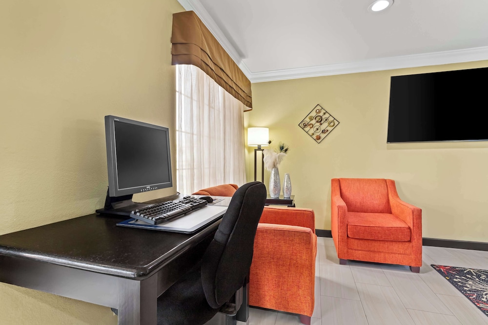 Best Western Kenosha Inn - photo 28