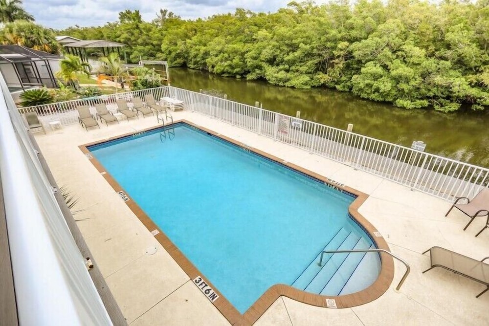 106 Tropical Shores Manor Fort Myers Beach - photo 30