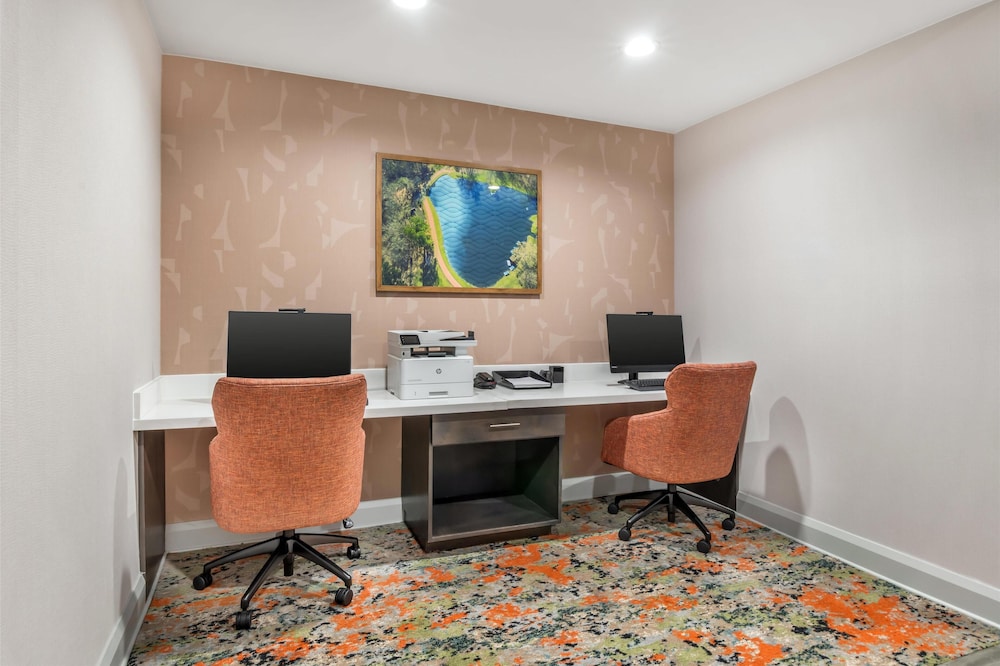 Hampton Inn Eufaula - photo 29