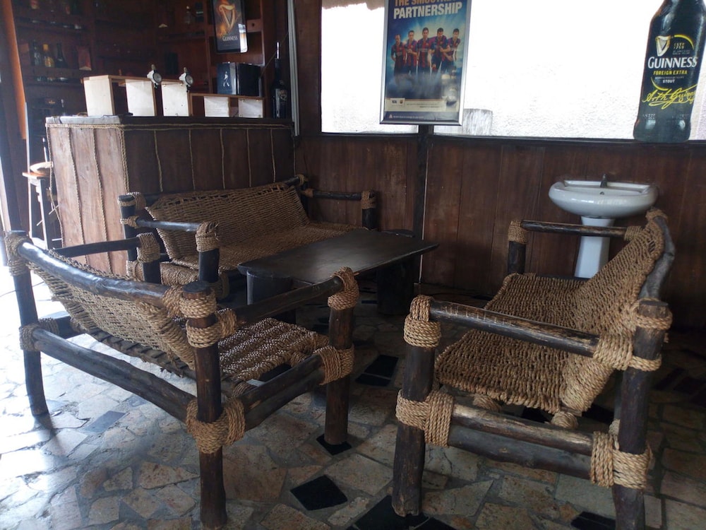 Danest Hotel & Suites — hotel in Ibadan
