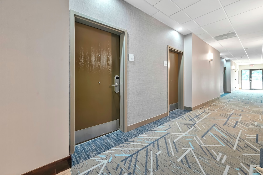 Holiday Inn Express Palestine by IHG - photo 69