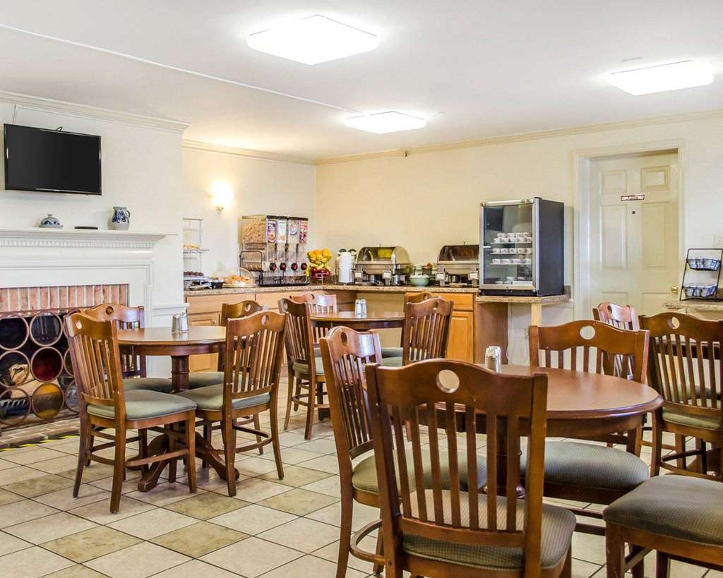 Clarion Inn Strasburg Lancaster - photo 35