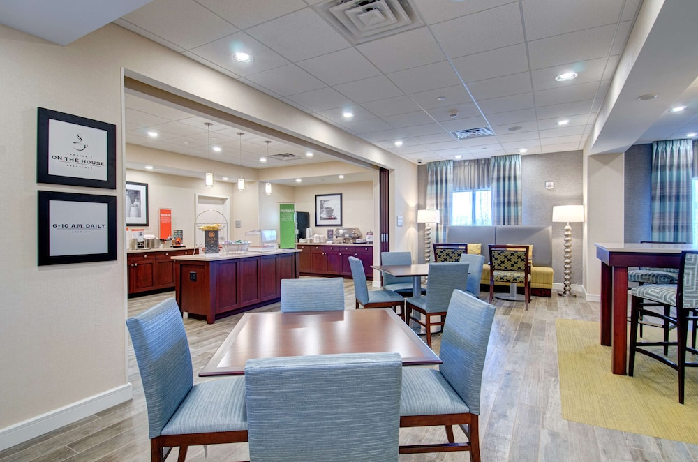 Hampton Inn Boston Westborough - photo 38