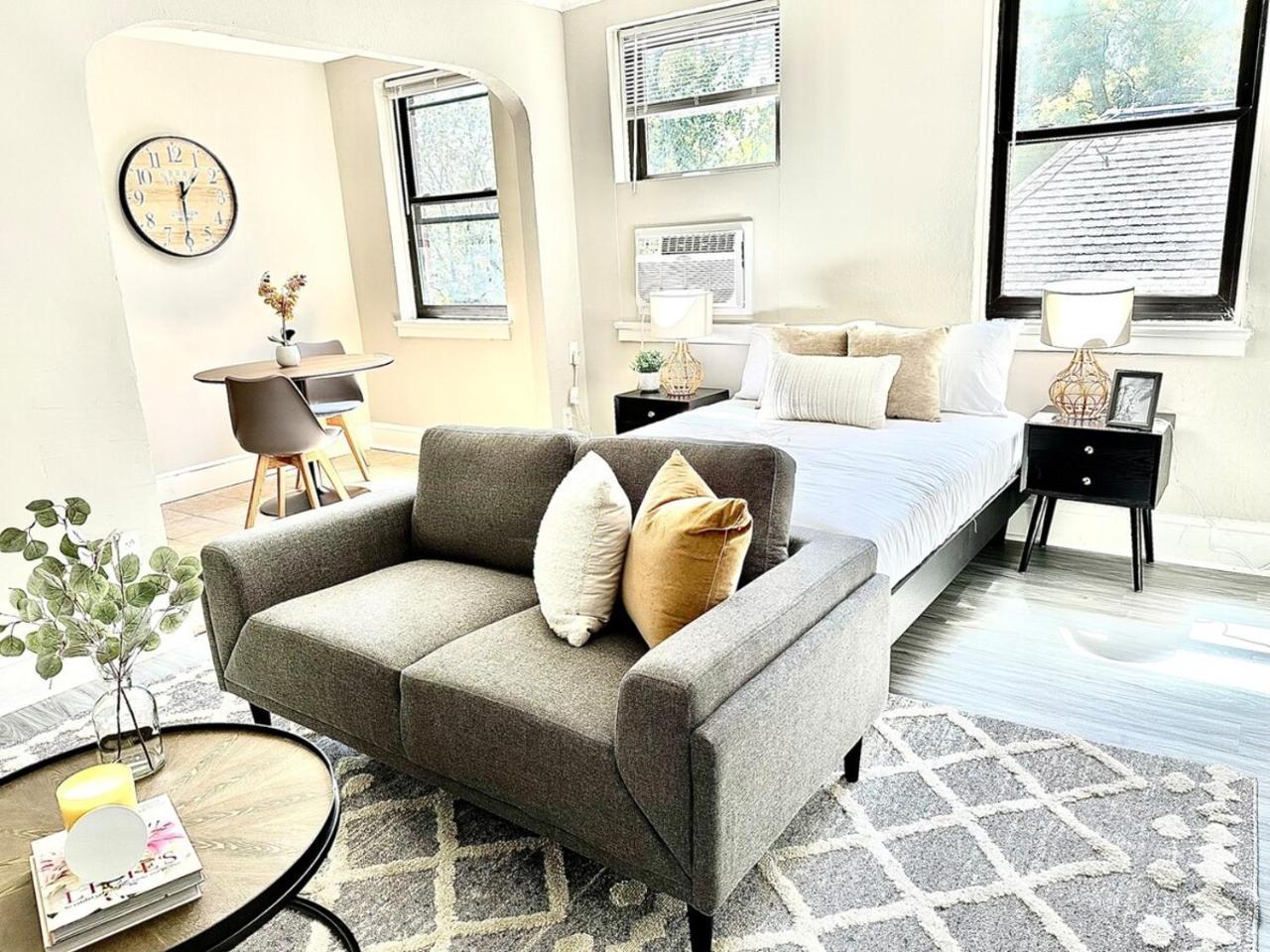 Lennox B405 Peaceful & Perfect Studio Apt — 4-Star Luxury Hotel in Philadelphia, United States
