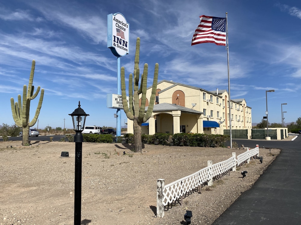 Americas Choice Inn And Suites - photo 41