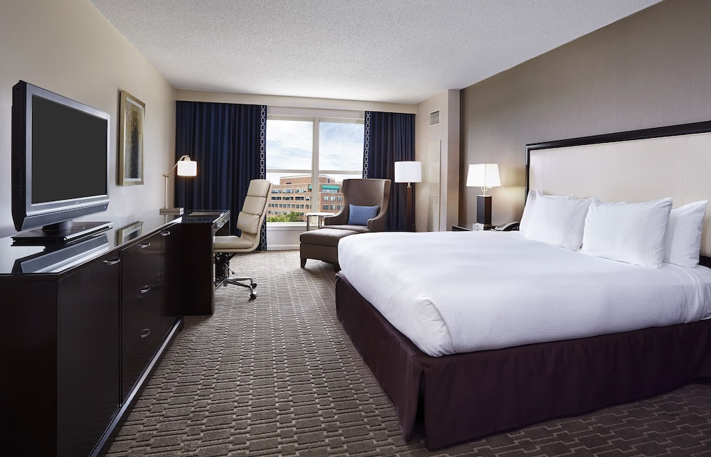Hilton Alexandria Old Town - photo 11