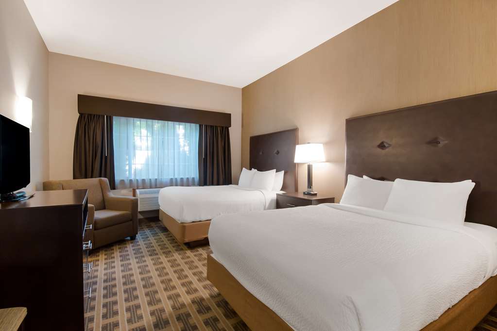 Best Western University Inn & Suites - photo 26