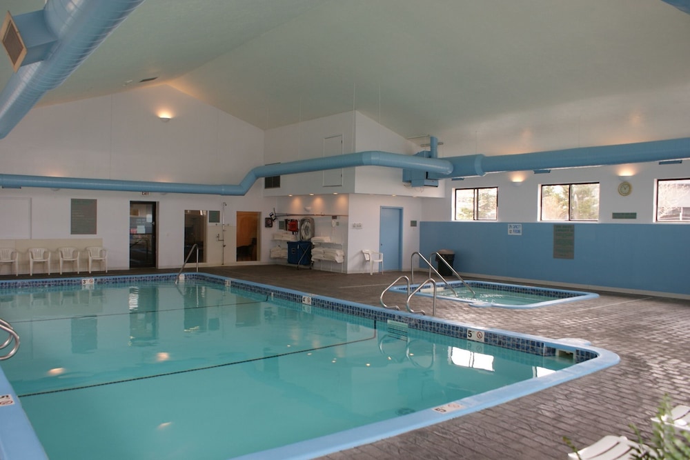 Harbor Lights Resort - photo 14