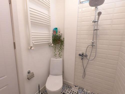 Matisse apartment in old Tbilisi