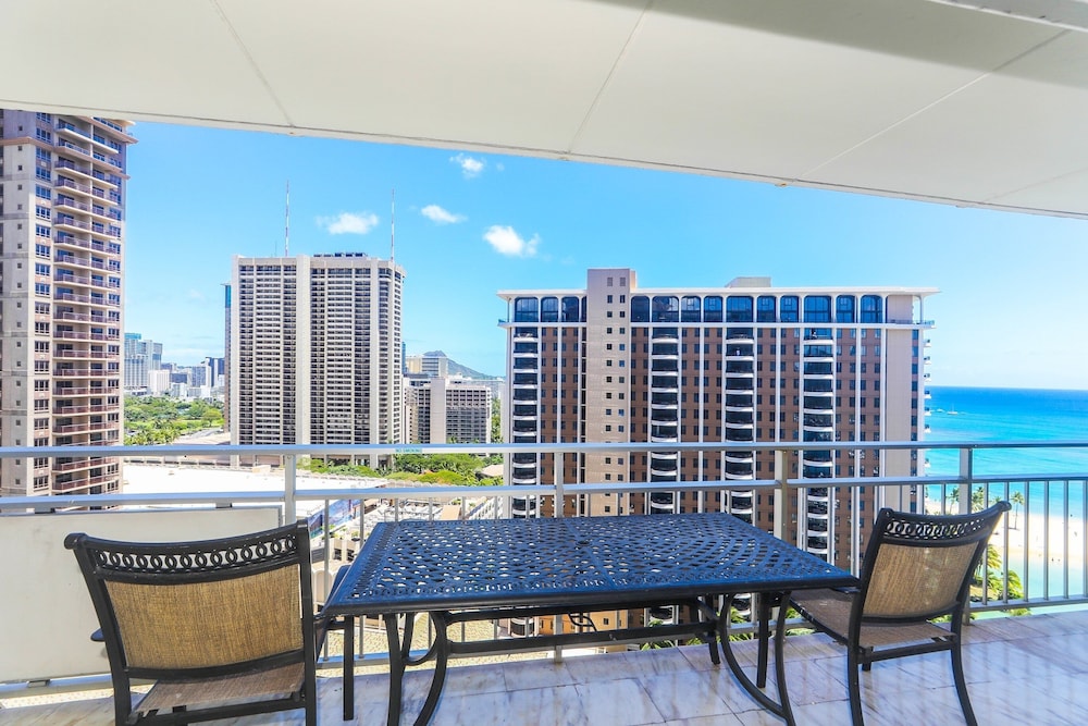 Ilikai Tower 1934 Condo with Fully Equipped Kitchen Great for longer stays by RedAwning - photo 33