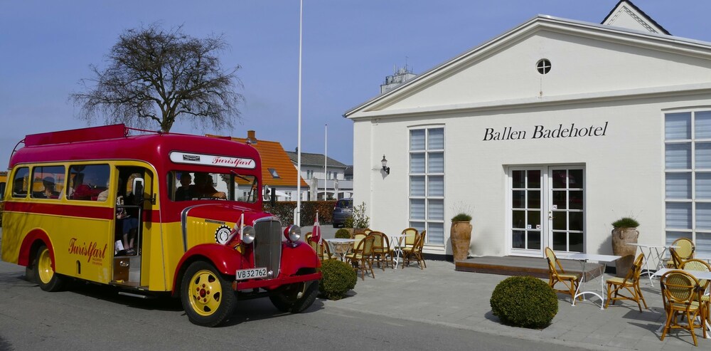Ballen Badehotel - carbon neutral hotel in Tranebjerg