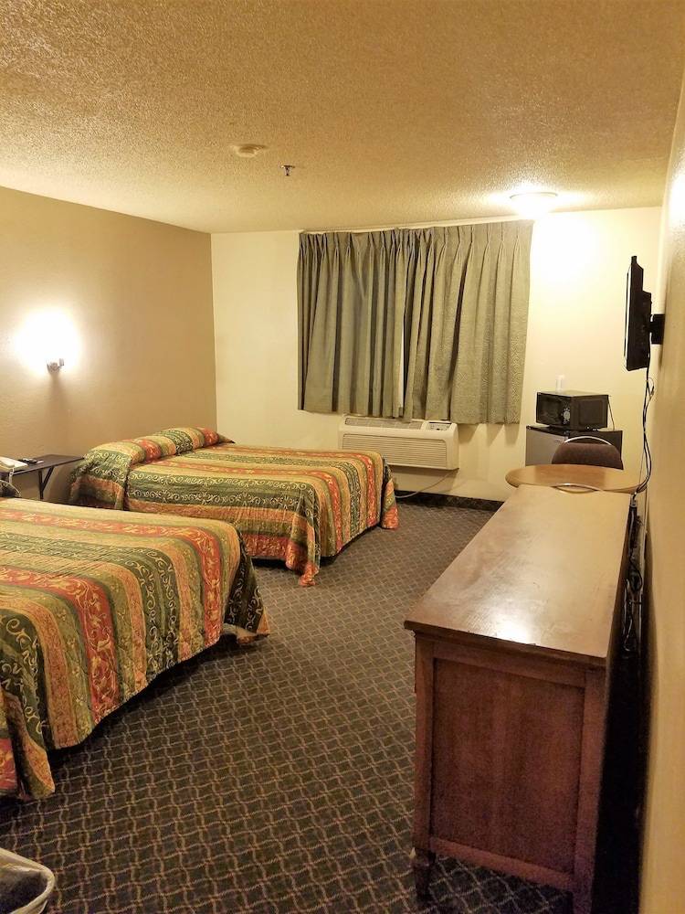 Travel Time Motel - photo 14
