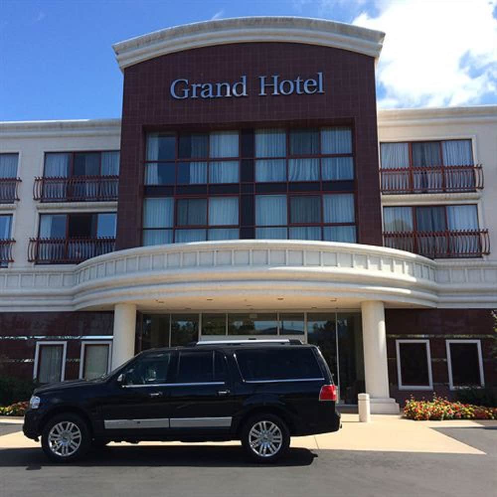 The Grand Hotel - carbon neutral hotel in Sunnyvale