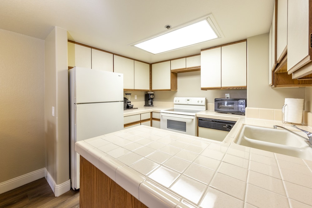 Capistrano Surfside Inn - photo 10