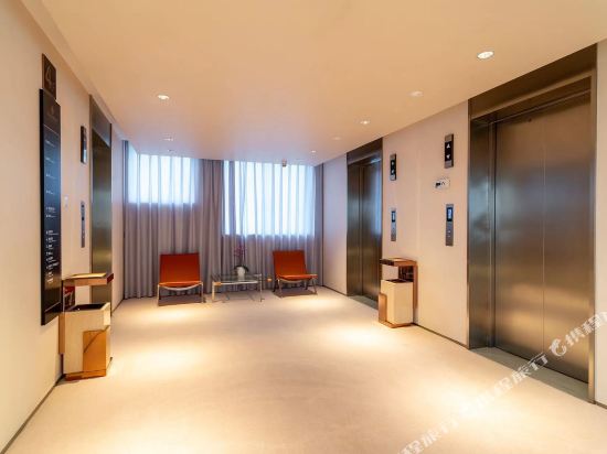 Changgong mingdu Hotel in Changzhou, People's Republic of China