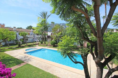 Residencial Tropicana by Carlosferien — 4-Star Luxury Hotel in Denia, Spain