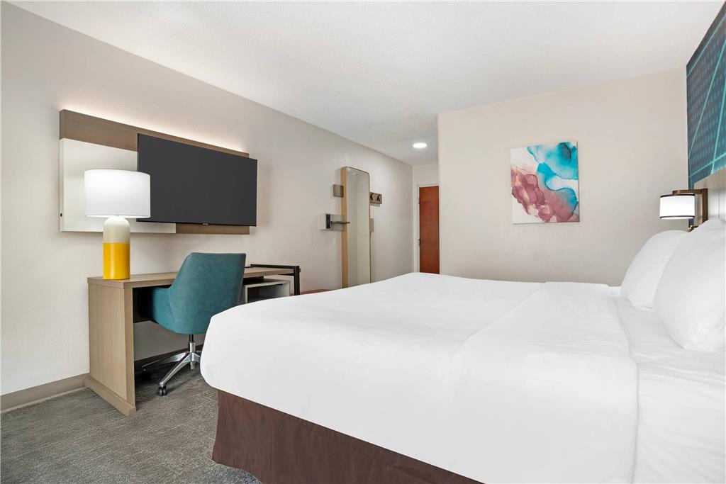 Comfort Inn Livingston - photo 22