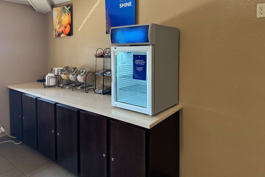 Comfort Inn Maumee Perrysburg Area - photo 16