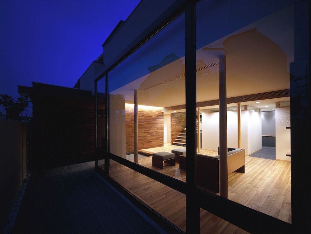 Linca - carbon neutral hotel in Zushi