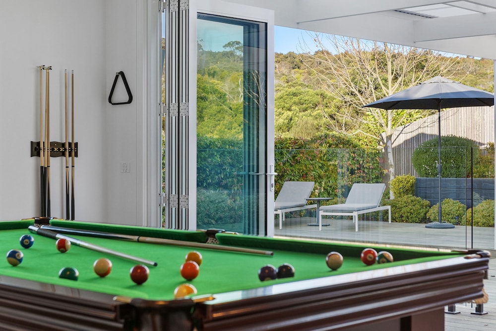 Hamptons Elegance Views Pool Spa — Mount Martha — photo 2