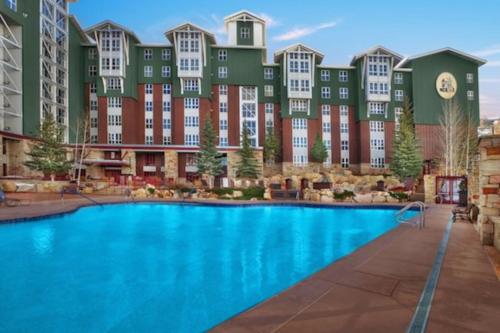 Marriott Mountainside Luxury 1BD in Bridgeport, United States