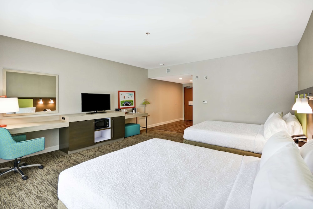Hampton Inn & Suites Grants Pass - photo 11