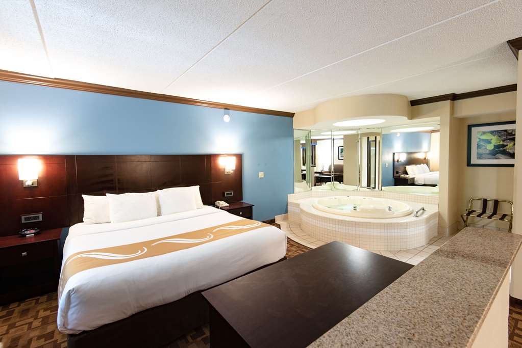 Quality Inn & Suites Quakertown Allentown - photo 21