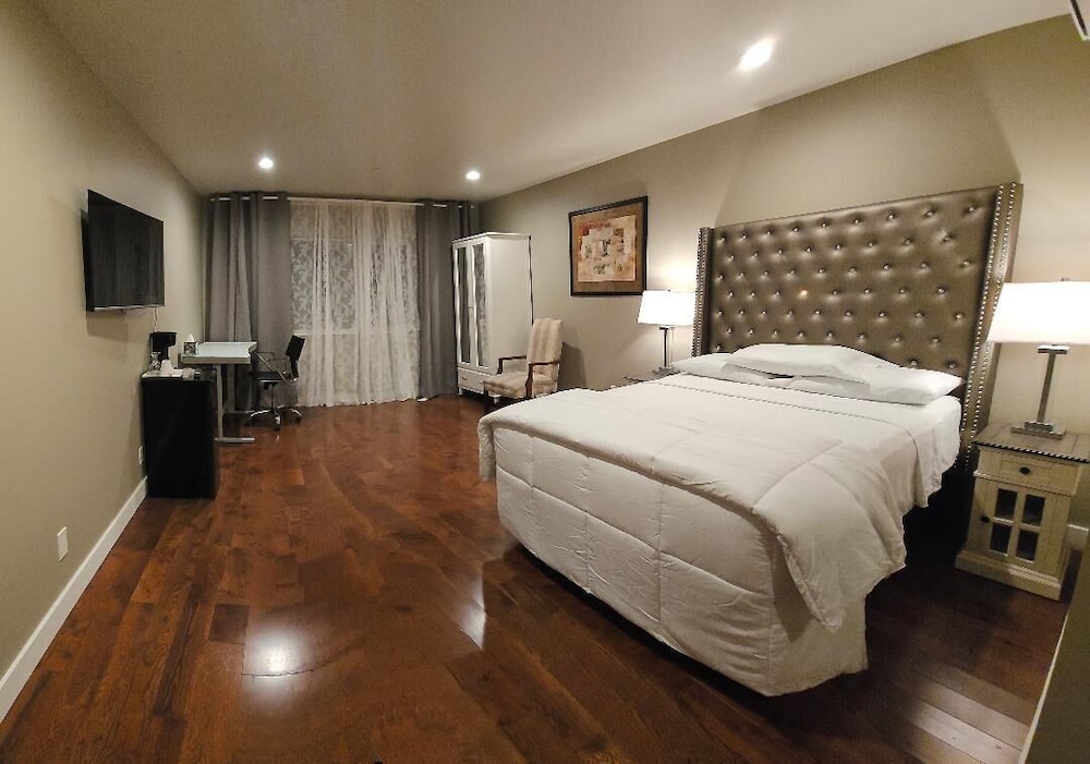 Lakeview Hotel - photo 7