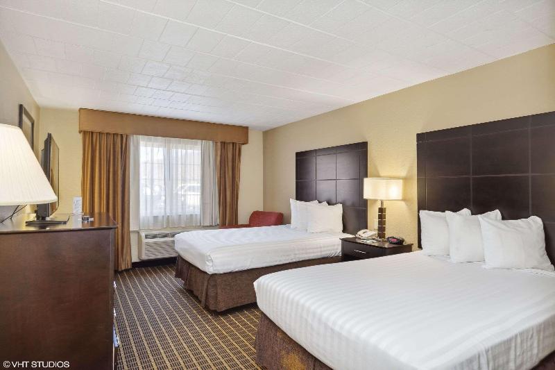 Quality Inn & Suites Morgantown University Area - photo 14