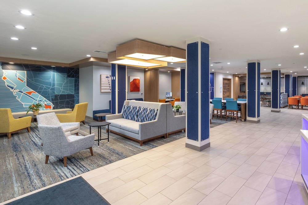 Holiday Inn Express & Suites Hawaiian Gardens by IHG - photo 55