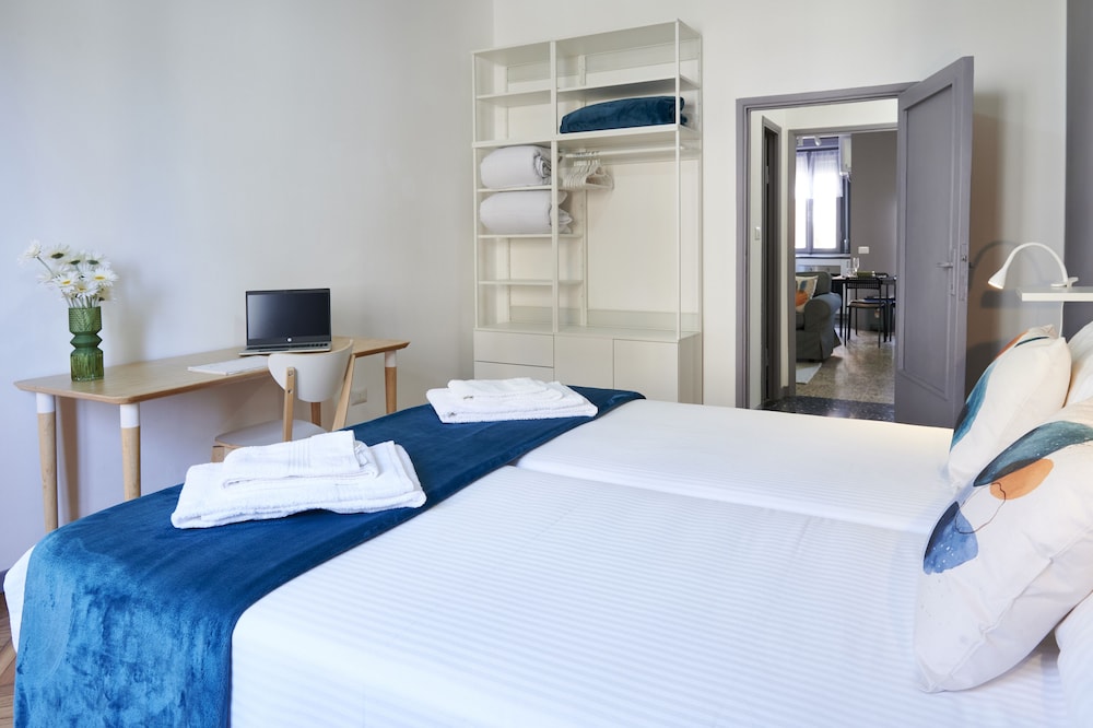 Moon Ribbon — 4-Star Luxury Hotel in Milan, Italy