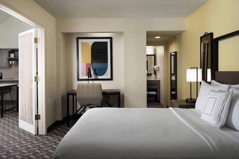 Residence Inn by Marriott Sunnyvale Silicon Valley II - photo 7