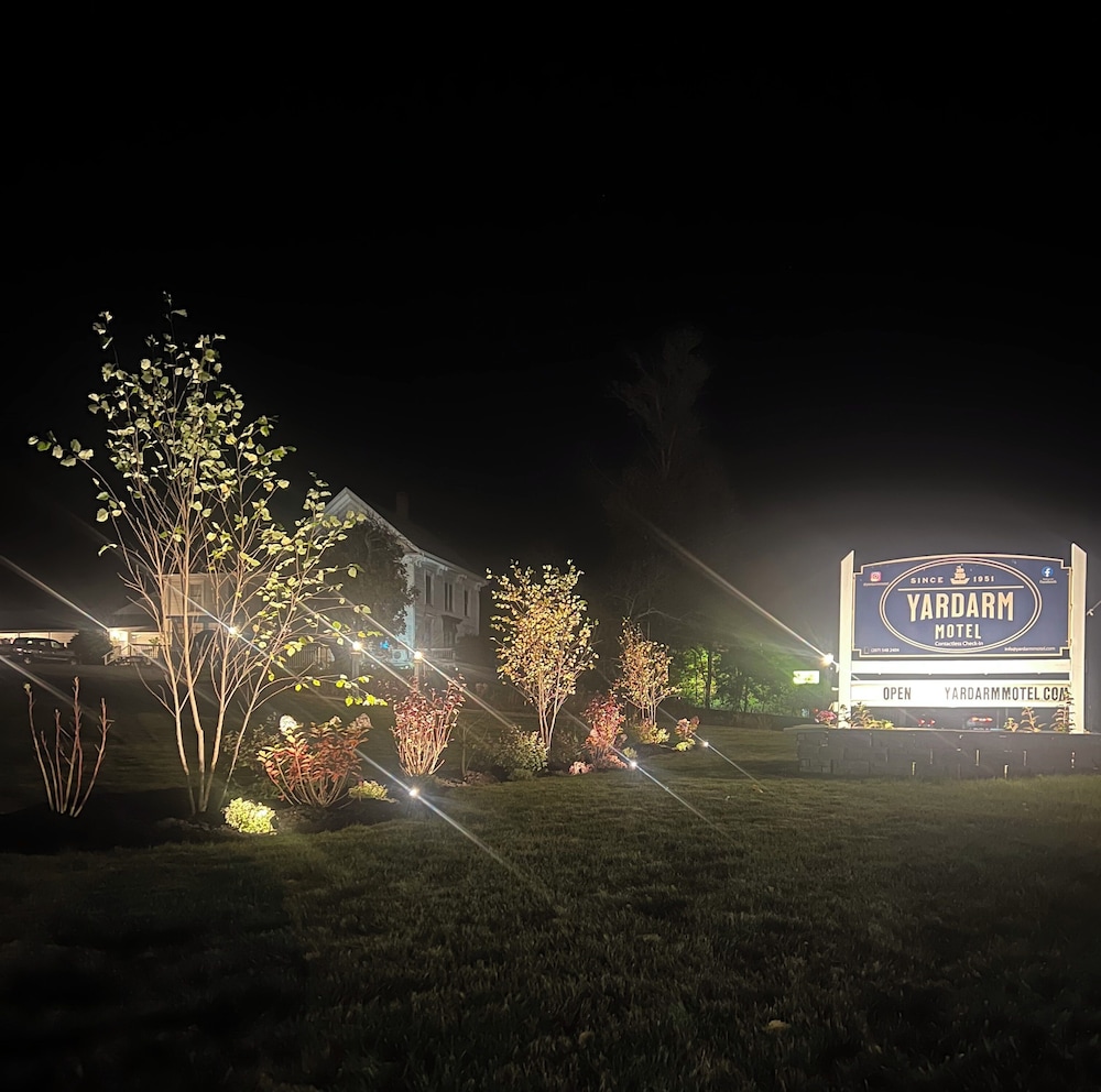 The Yardarm Motel - photo 34