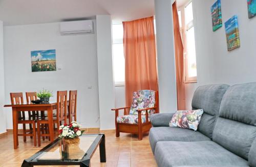 Apartamento Canarias — 4-Star Luxury Hotel in Conil De La Frontera, Spain