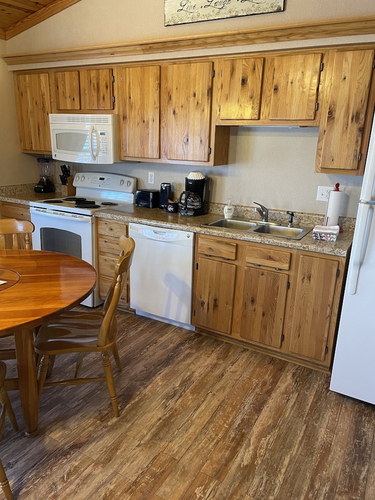 Crown Point Resort - photo 33