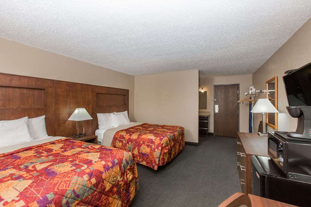Days Inn by Wyndham Pierre - photo 14