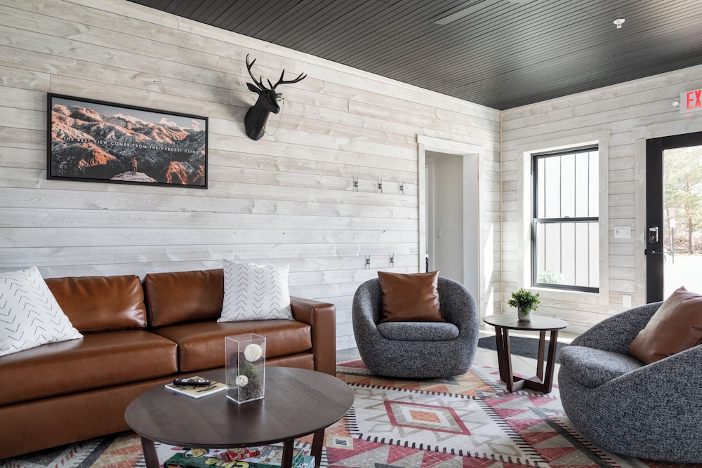 Spillway Lodges - photo 42