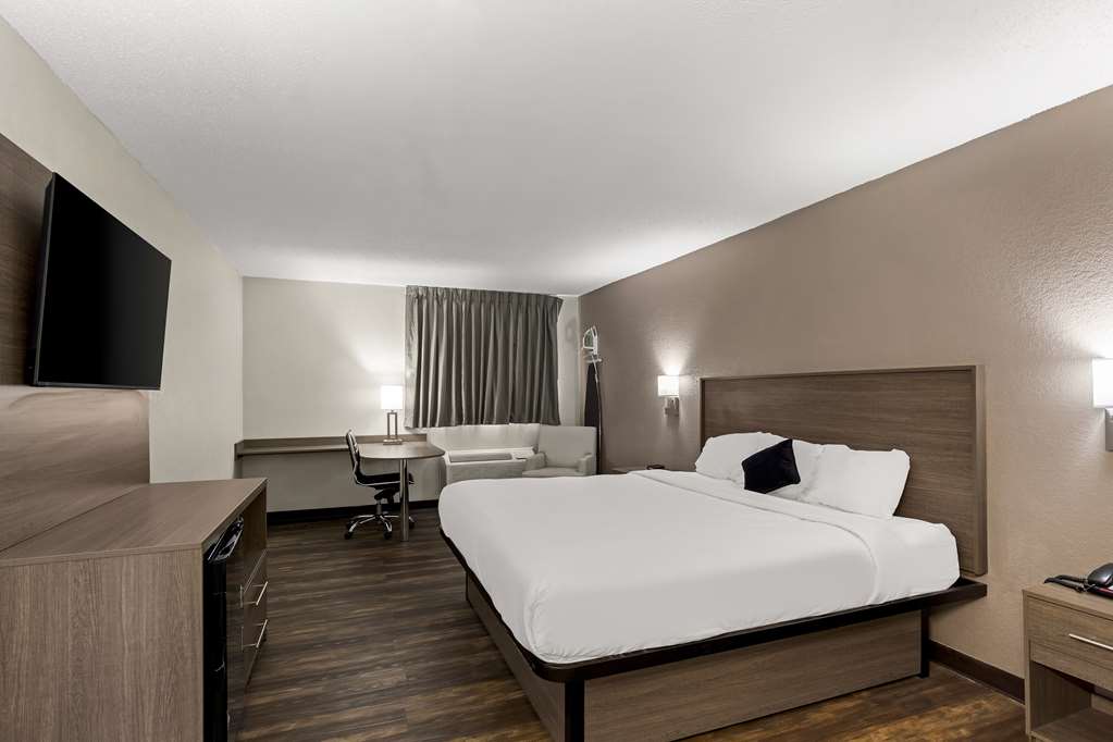 Red Lion Inn & Suites Caseyville - photo 13