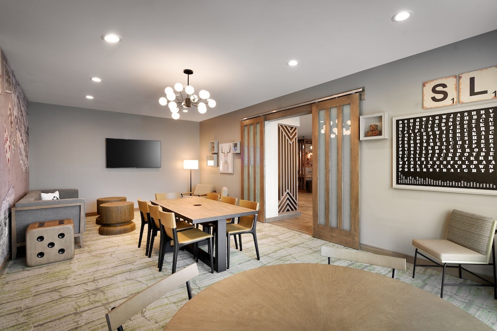TownePlace Suites by Marriott Show Low - photo 29